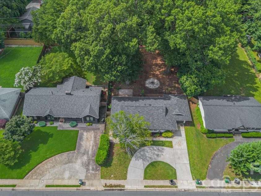 1926 Tyvola Road, Charlotte, NC 28210.  MLS# CAR4412010, YatesRealty ID 42242. 