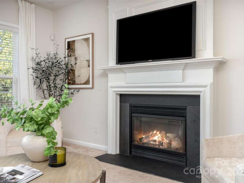 7633 Rathburn Lane, Charlotte, NC 28277.  MLS# CAR4296368, YatesRealty ID 42242. 