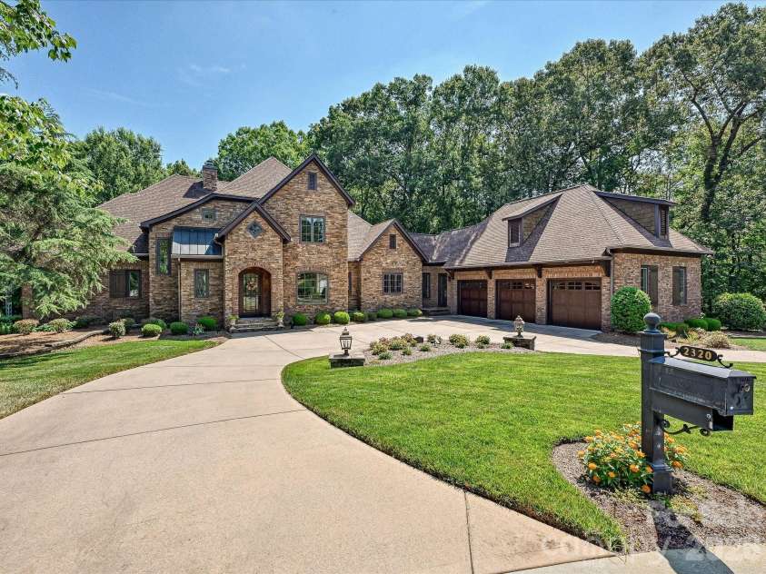 2320 Brawinal Court, Monroe, NC 28110.  MLS# CAR4402469, YatesRealty ID 42243. 
