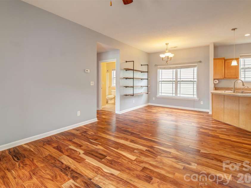 15 Mill Creek Loop, Asheville, NC 28806.  MLS# CAR4406752, YatesRealty ID 42245. 