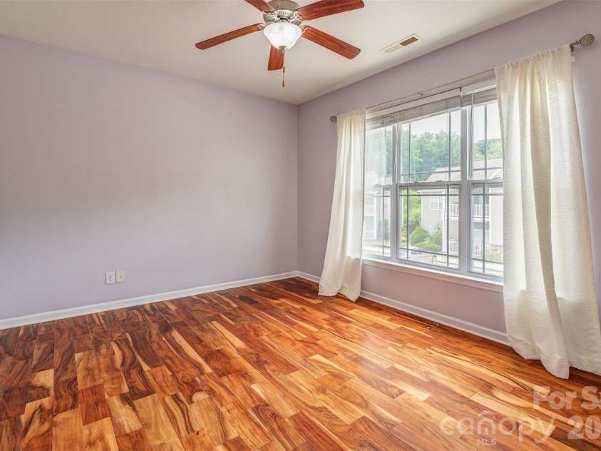 15 Mill Creek Loop, Asheville, NC 28806.  MLS# CAR4406752, YatesRealty ID 42245. 