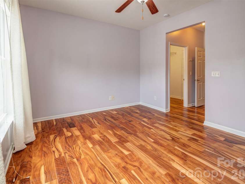 15 Mill Creek Loop, Asheville, NC 28806.  MLS# CAR4406752, YatesRealty ID 42245. 
