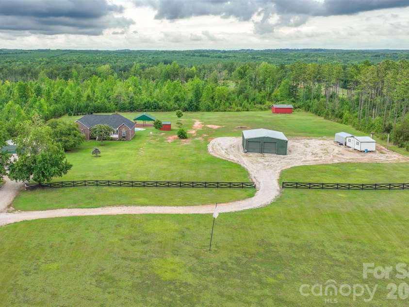 2352 Brooks Road, Chester, SC 29706.  MLS# CAR4411438, YatesRealty ID 42246. 