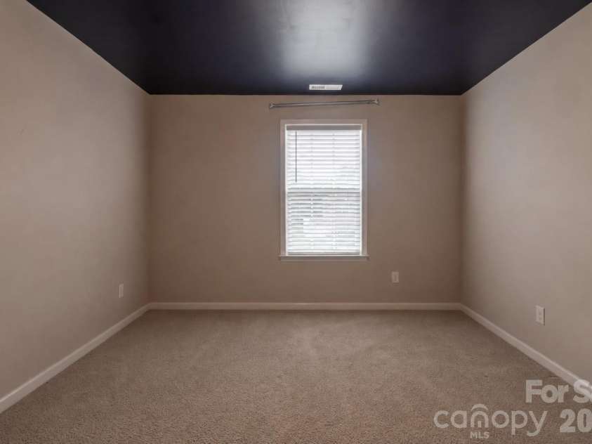 4320 Staffordshire Lane, Charlotte, NC 28213.  MLS# CAR4355945, YatesRealty ID 42247. 