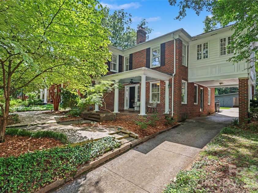 1620 Dilworth Road, Charlotte, NC 28203.  MLS# CAR4408701, YatesRealty ID 42248. 