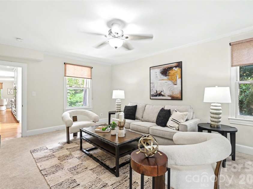 1620 Dilworth Road, Charlotte, NC 28203.  MLS# CAR4408701, YatesRealty ID 42248. 