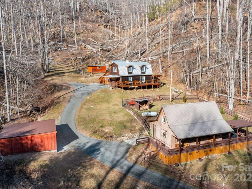 1010 & 1014 Melton Branch Road, Bakersville, NC 28705.  MLS# CAR4334266, YatesRealty ID 4225. 