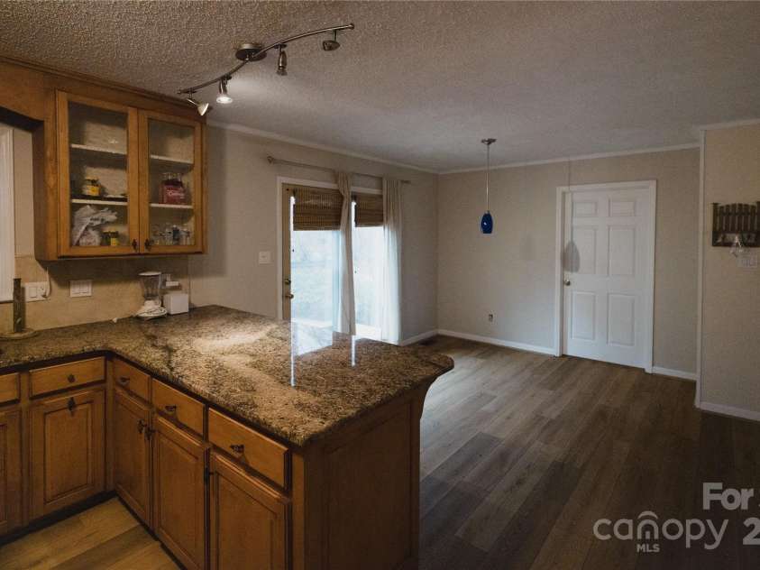 451 James Farm Road, Statesville, NC 28625.  MLS# CAR4329338, YatesRealty ID 4225. 