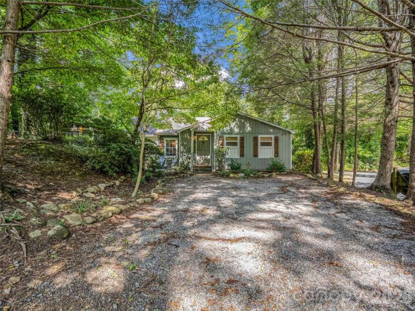 239 Havnaers Point, Lake Lure, NC 28746.  MLS# CAR4412193, YatesRealty ID 42250. 