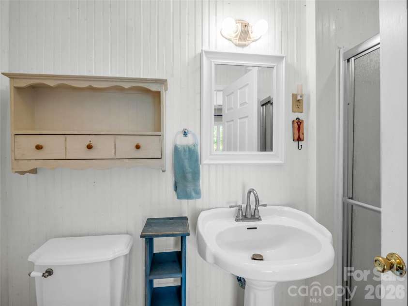 239 Havnaers Point, Lake Lure, NC 28746.  MLS# CAR4412193, YatesRealty ID 42250. 