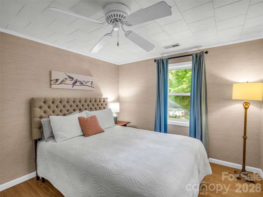 239 Havnaers Point, Lake Lure, NC 28746.  MLS# CAR4412193, YatesRealty ID 42250. 