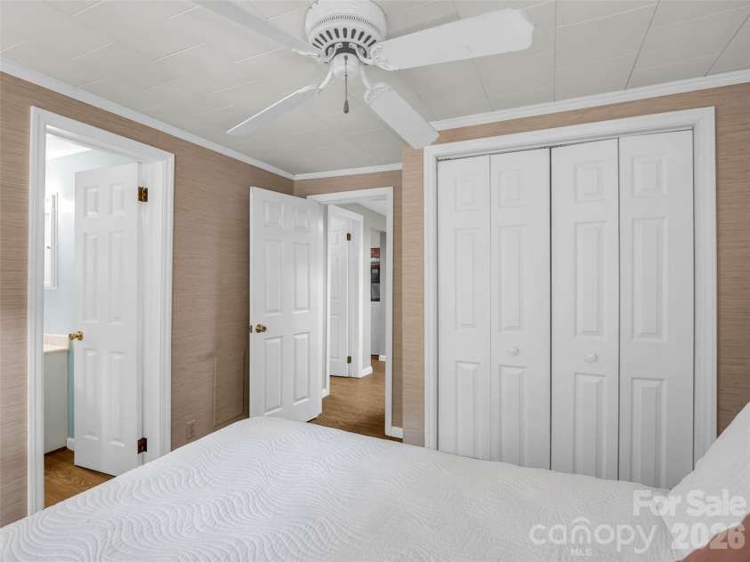 239 Havnaers Point, Lake Lure, NC 28746.  MLS# CAR4412193, YatesRealty ID 42250. 