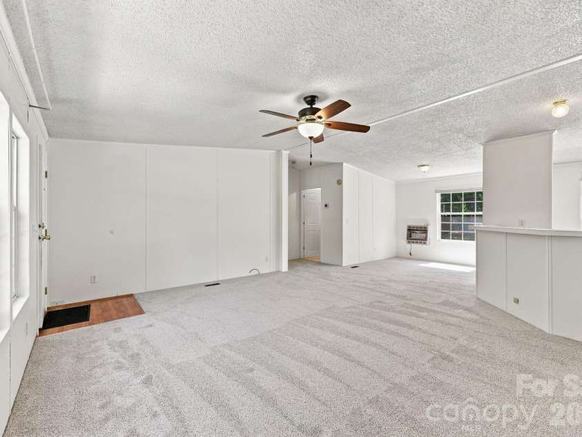 299 Sailwinds Road, Mooresville, NC 28115.  MLS# CAR4410637, YatesRealty ID 42251. 