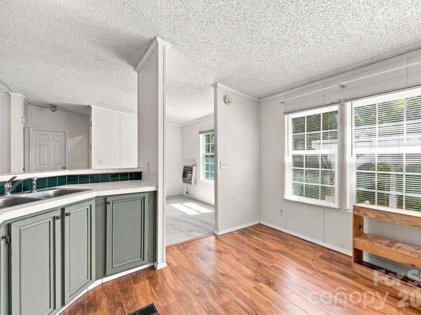 299 Sailwinds Road, Mooresville, NC 28115.  MLS# CAR4410637, YatesRealty ID 42251. 