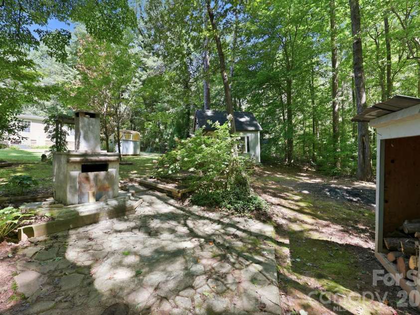 299 Sailwinds Road, Mooresville, NC 28115.  MLS# CAR4410637, YatesRealty ID 42251. 