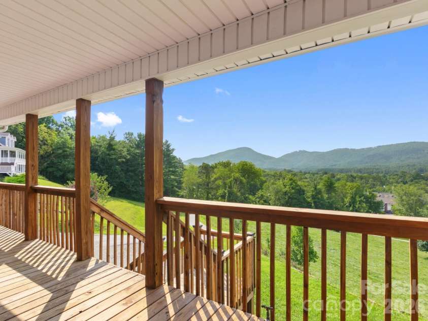 67 Burney Mountain Road, Fletcher, NC 28732.  MLS# CAR4409847, YatesRealty ID 42252. 