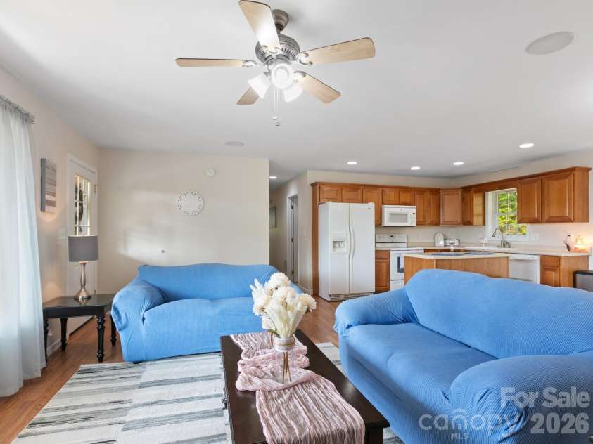 67 Burney Mountain Road, Fletcher, NC 28732.  MLS# CAR4409847, YatesRealty ID 42252. 