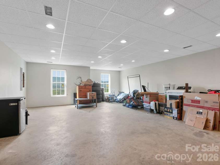 67 Burney Mountain Road, Fletcher, NC 28732.  MLS# CAR4409847, YatesRealty ID 42252. 