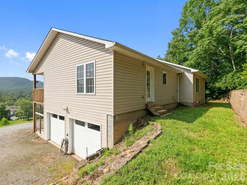 67 Burney Mountain Road, Fletcher, NC 28732.  MLS# CAR4409847, YatesRealty ID 42252. 