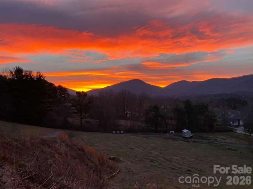 67 Burney Mountain Road, Fletcher, NC 28732.  MLS# CAR4409847, YatesRealty ID 42252. 