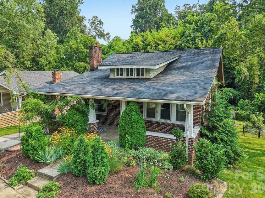 276 State Street, Asheville, NC 28806.  MLS# CAR4408839, YatesRealty ID 42253. 