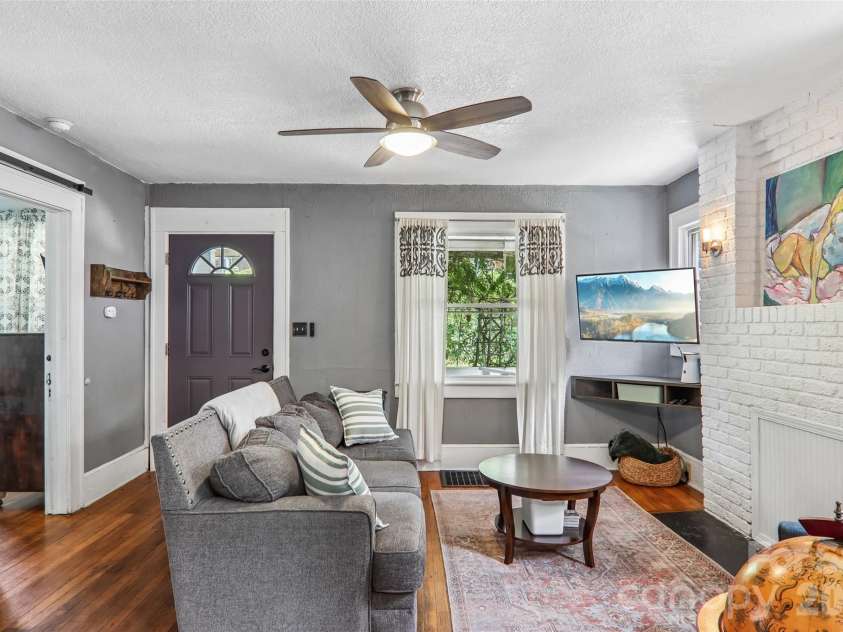 276 State Street, Asheville, NC 28806.  MLS# CAR4408839, YatesRealty ID 42253. 