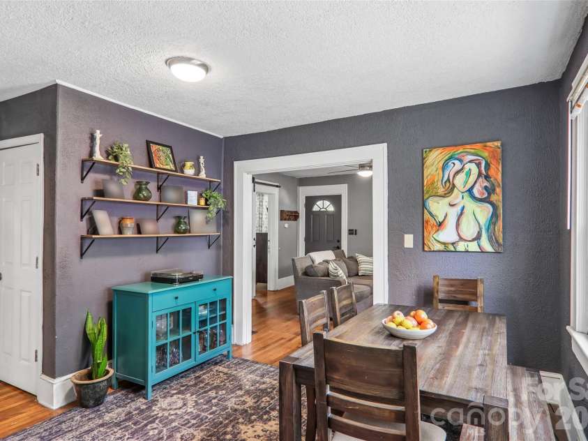 276 State Street, Asheville, NC 28806.  MLS# CAR4408839, YatesRealty ID 42253. 