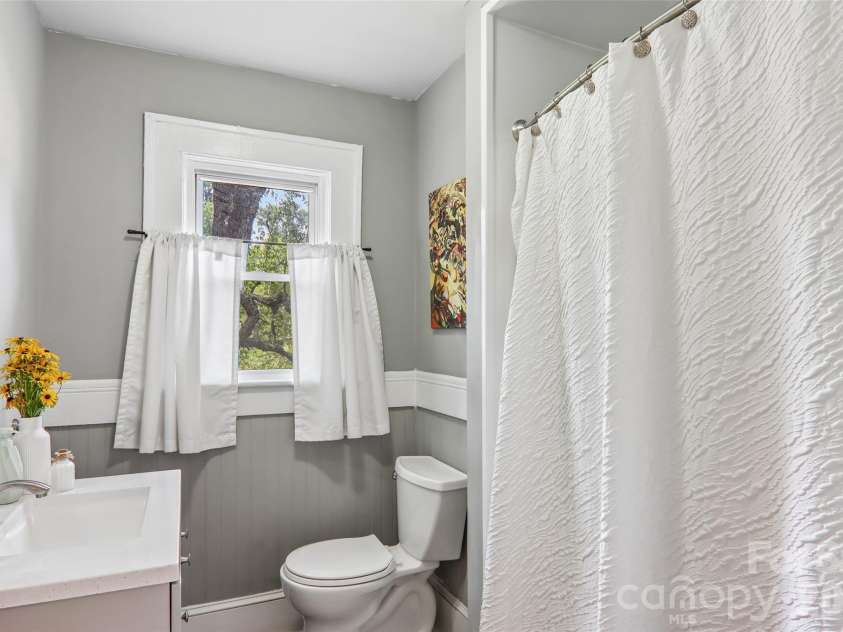 276 State Street, Asheville, NC 28806.  MLS# CAR4408839, YatesRealty ID 42253. 