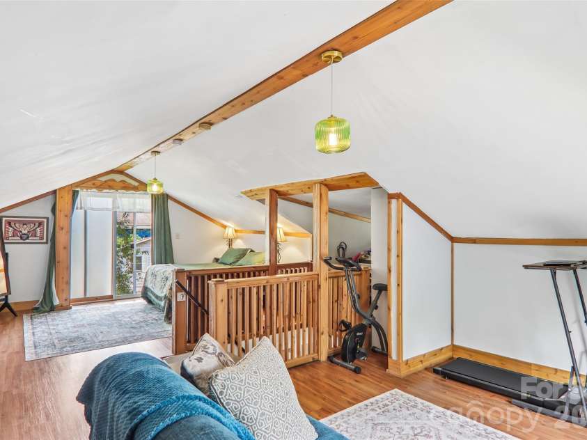 276 State Street, Asheville, NC 28806.  MLS# CAR4408839, YatesRealty ID 42253. 