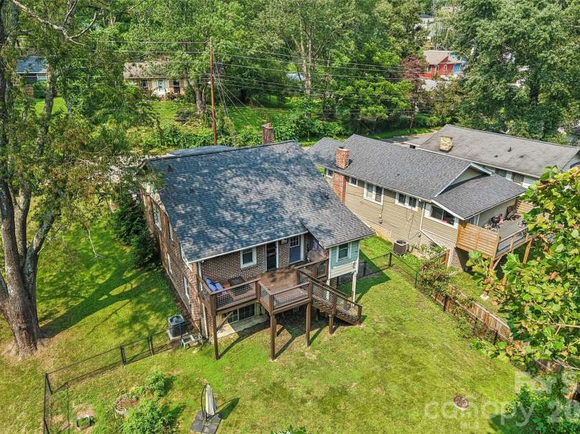 276 State Street, Asheville, NC 28806.  MLS# CAR4408839, YatesRealty ID 42253. 
