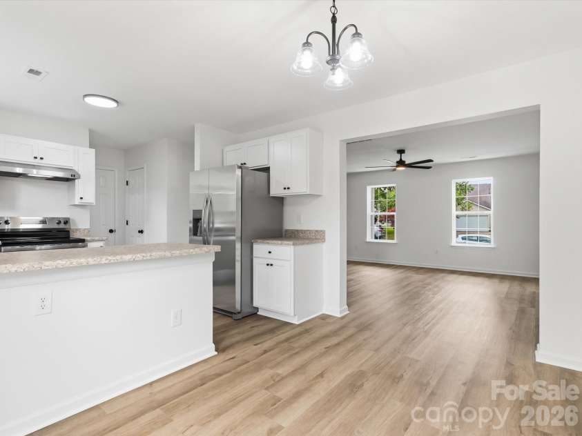 908 Lakehill Road, Charlotte, NC 28214.  MLS# CAR4407868, YatesRealty ID 42256. 