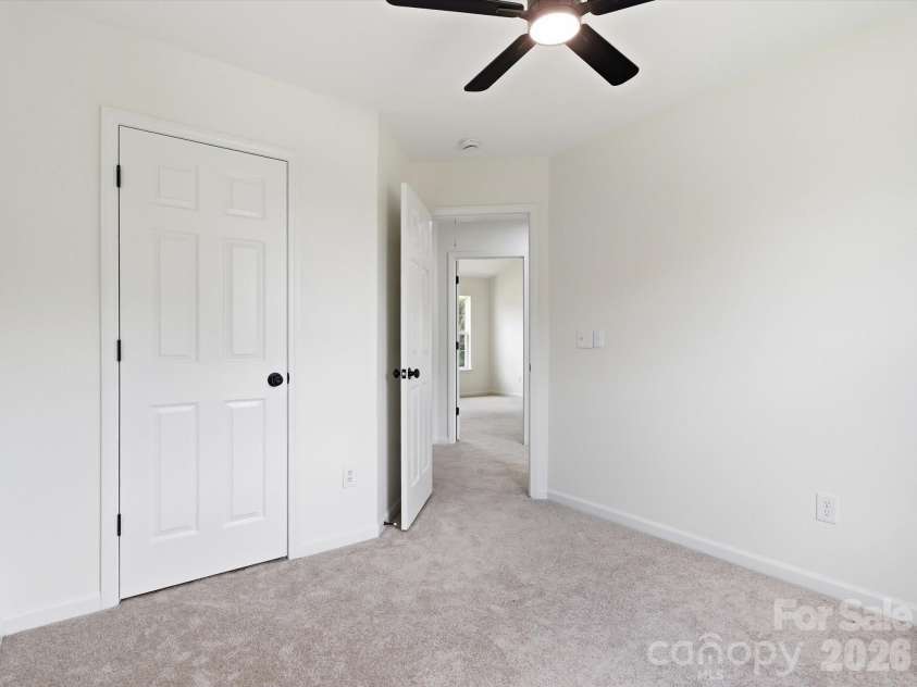 908 Lakehill Road, Charlotte, NC 28214.  MLS# CAR4407868, YatesRealty ID 42256. 
