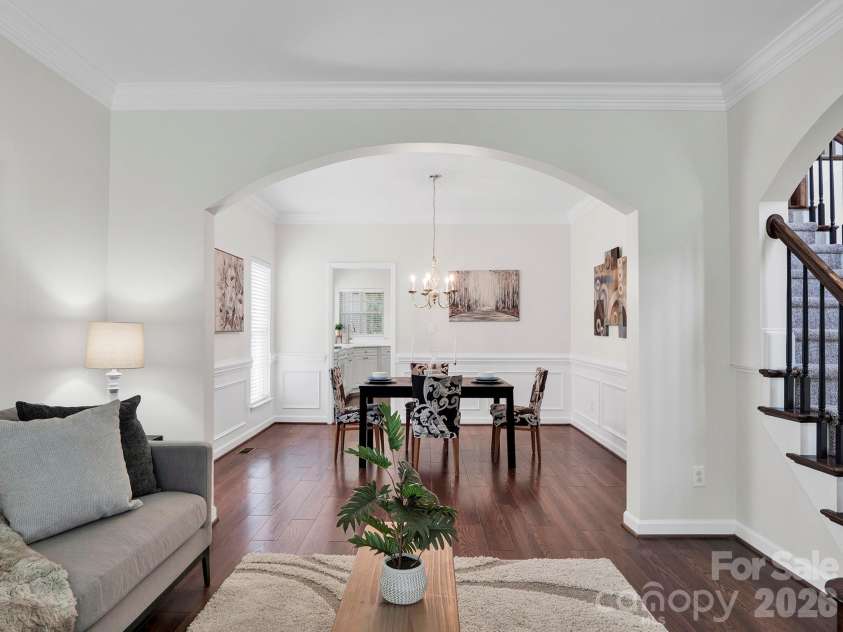 5320 Shannamara Drive, Matthews, NC 28104.  MLS# CAR4411353, YatesRealty ID 42257. 