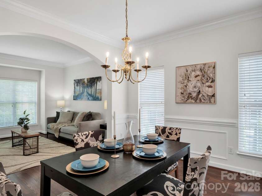 5320 Shannamara Drive, Matthews, NC 28104.  MLS# CAR4411353, YatesRealty ID 42257. 