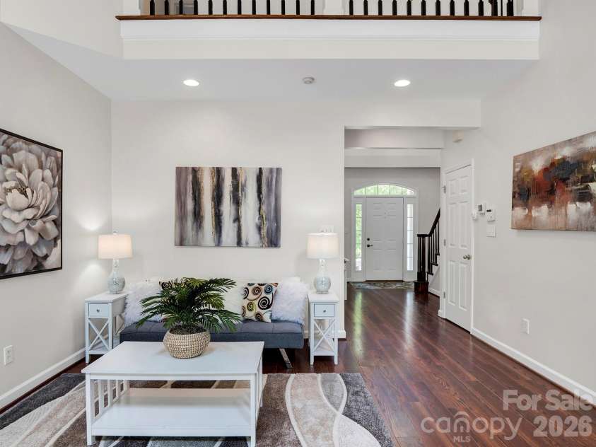 5320 Shannamara Drive, Matthews, NC 28104.  MLS# CAR4411353, YatesRealty ID 42257. 