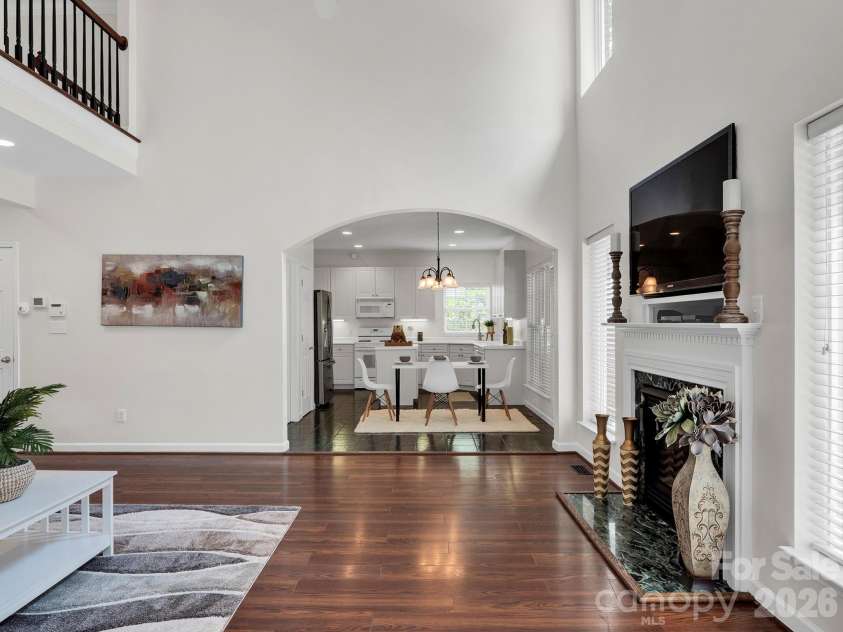 5320 Shannamara Drive, Matthews, NC 28104.  MLS# CAR4411353, YatesRealty ID 42257. 