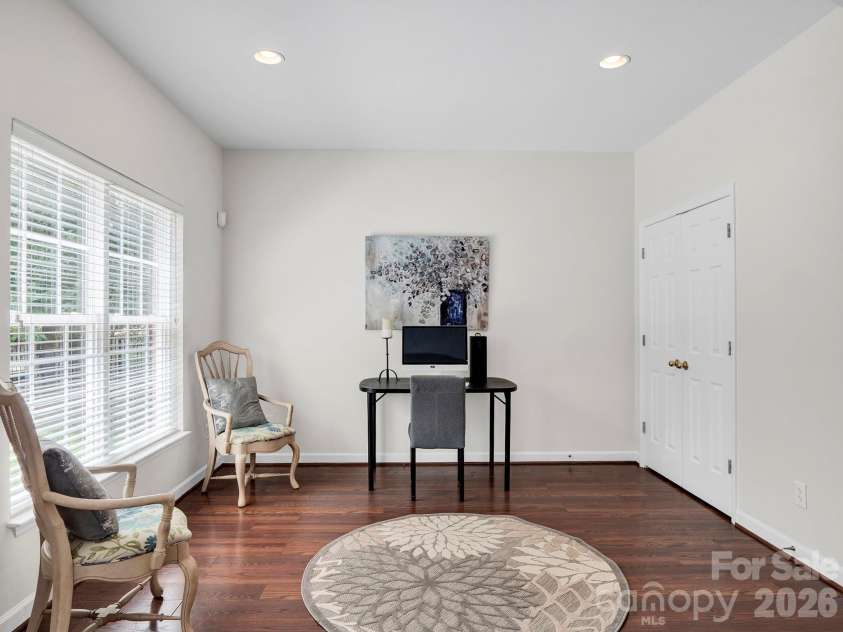 5320 Shannamara Drive, Matthews, NC 28104.  MLS# CAR4411353, YatesRealty ID 42257. 