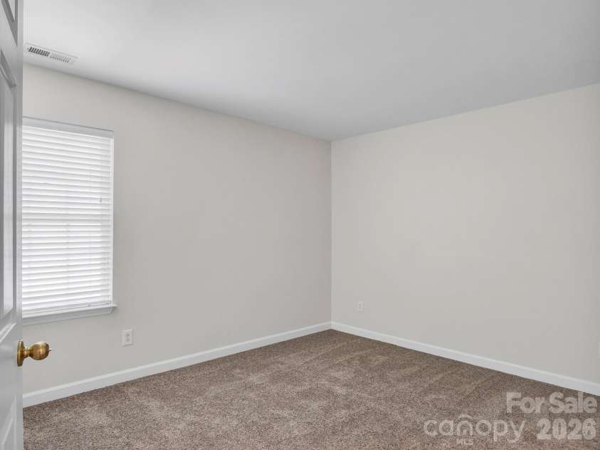 5320 Shannamara Drive, Matthews, NC 28104.  MLS# CAR4411353, YatesRealty ID 42257. 