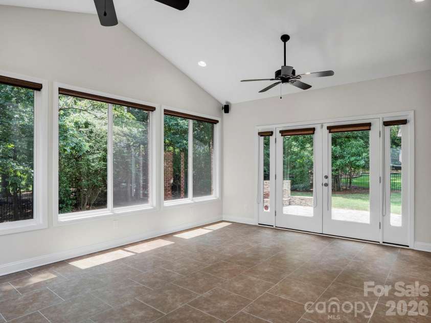5320 Shannamara Drive, Matthews, NC 28104.  MLS# CAR4411353, YatesRealty ID 42257. 