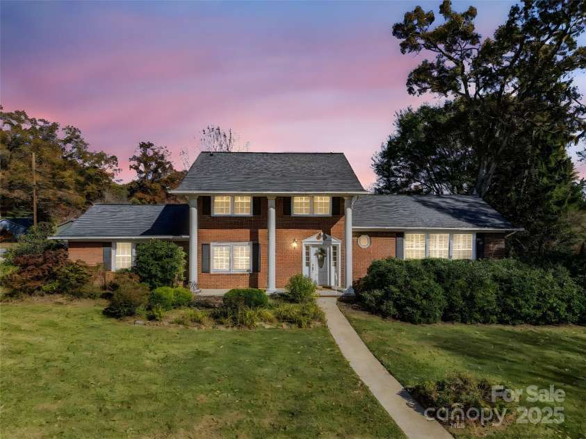 101 Bent Creek Ranch Road, Asheville, NC 28806.  MLS# CAR4318923, YatesRealty ID 4226. Beautiful at twilight