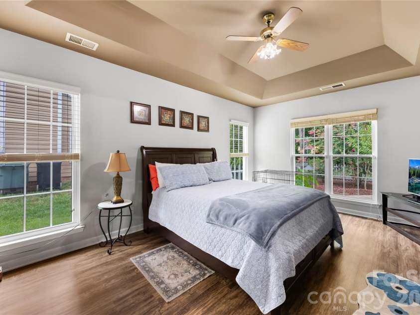 1363 Yorkshire Place, Concord, NC 28027.  MLS# CAR4403904, YatesRealty ID 42261. 