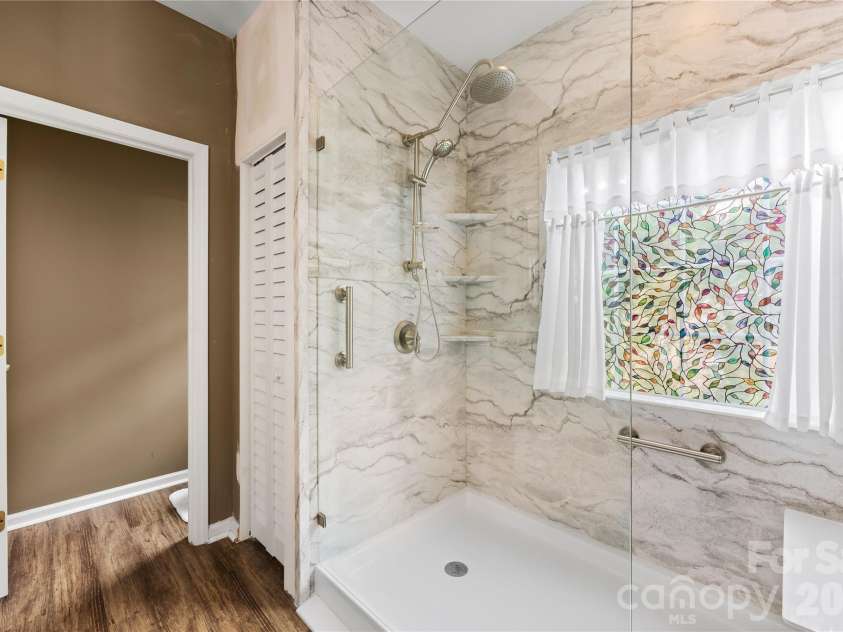1363 Yorkshire Place, Concord, NC 28027.  MLS# CAR4403904, YatesRealty ID 42261. 