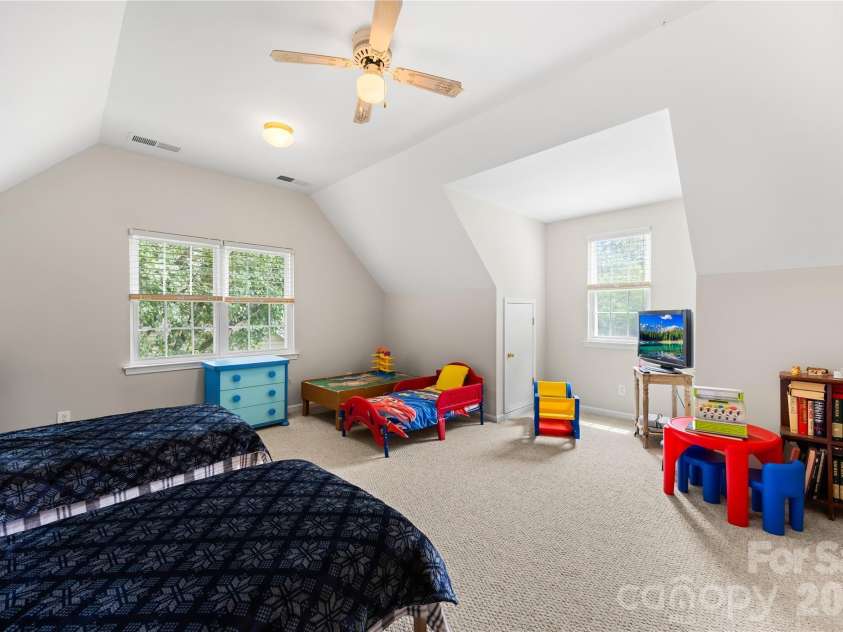 1363 Yorkshire Place, Concord, NC 28027.  MLS# CAR4403904, YatesRealty ID 42261. 