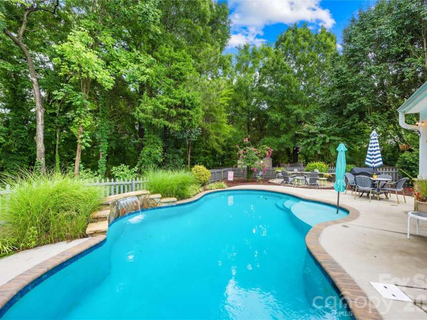 1363 Yorkshire Place, Concord, NC 28027.  MLS# CAR4403904, YatesRealty ID 42261. 