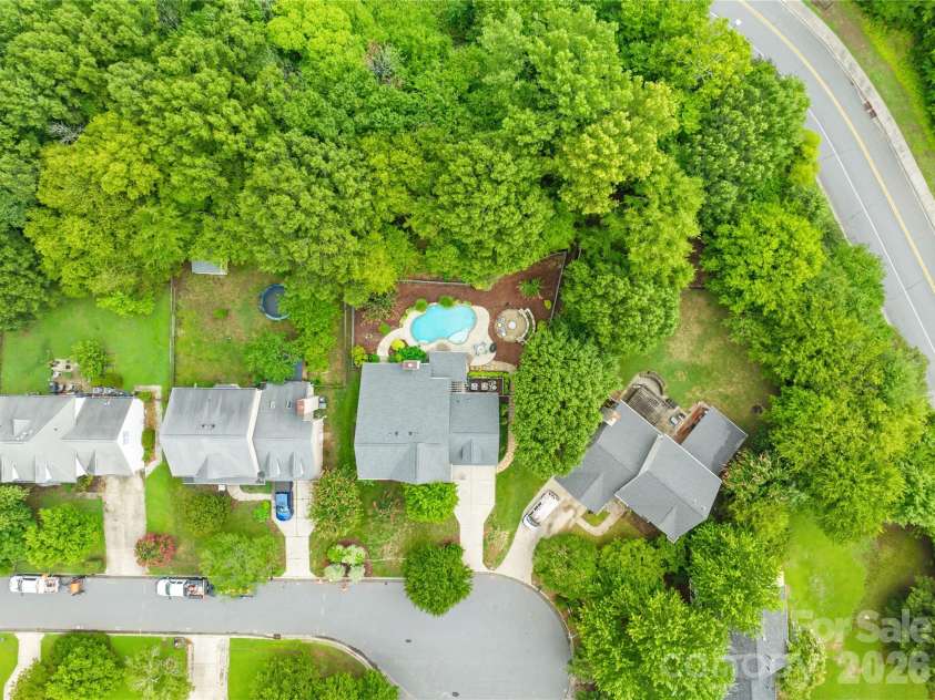 1363 Yorkshire Place, Concord, NC 28027.  MLS# CAR4403904, YatesRealty ID 42261. 