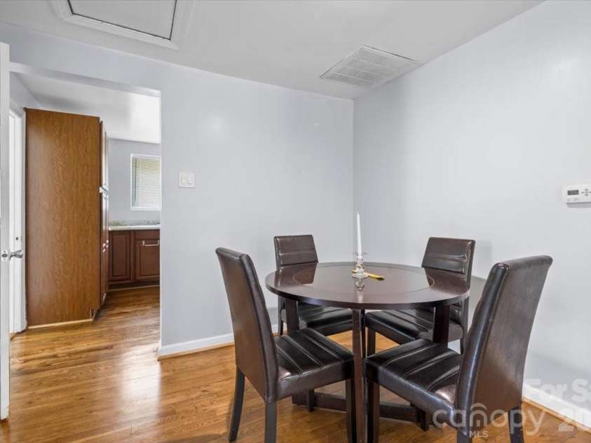 409 Toddville Road, Charlotte, NC 28214.  MLS# CAR4410582, YatesRealty ID 42263. Dining Room