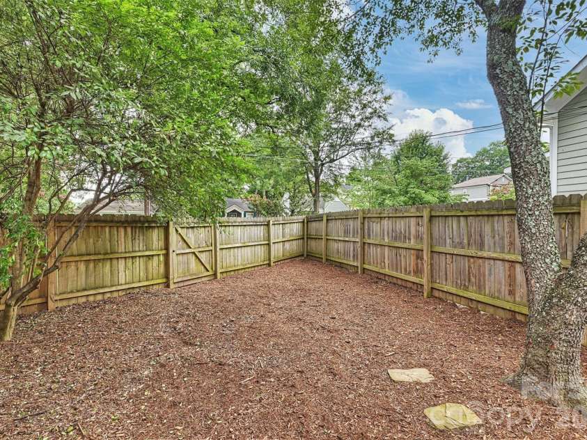 1929 Marguerite Avenue, Charlotte, NC 28205.  MLS# CAR4408690, YatesRealty ID 42265. 
