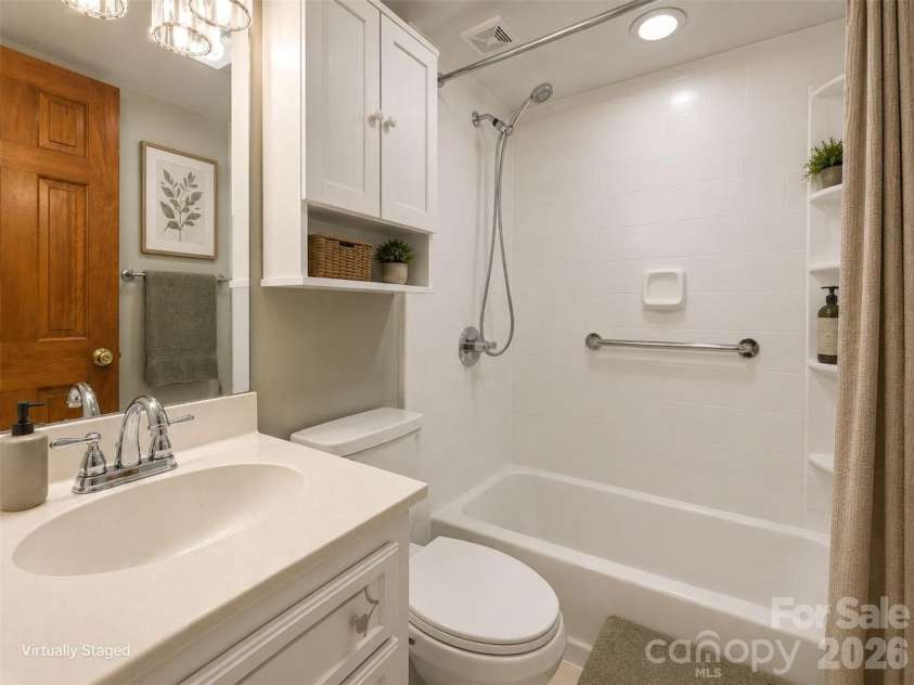 5196 Green Road, Stanley, NC 28164.  MLS# CAR4411421, YatesRealty ID 42267. 