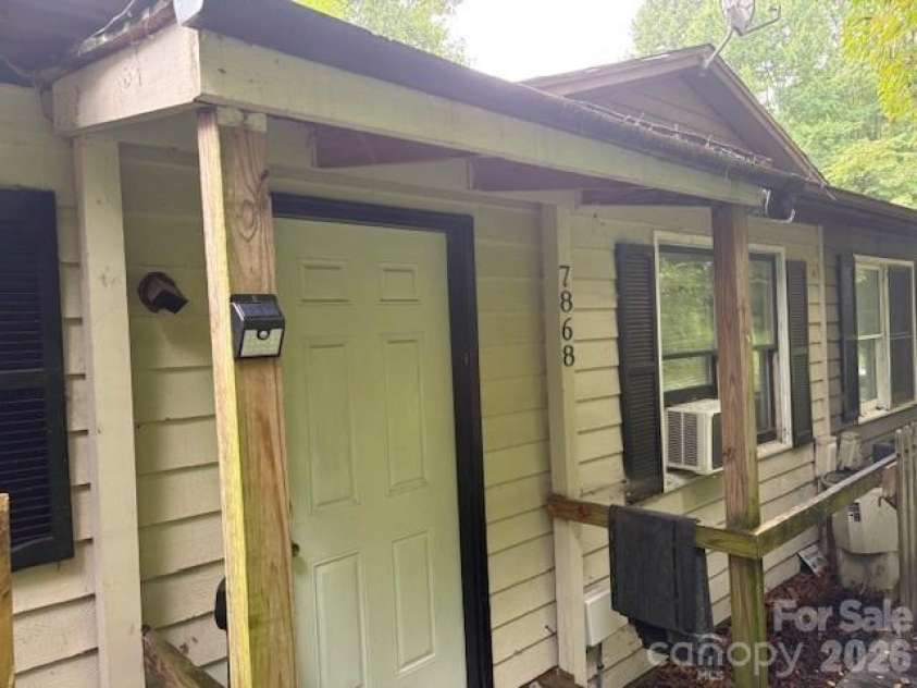 7868 Kinglet Road, Connelly Springs, NC 28612.  MLS# CAR4405555, YatesRealty ID 42269. 