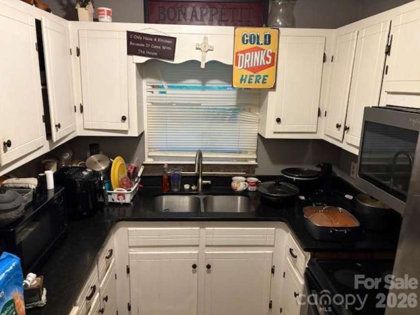 7868 Kinglet Road, Connelly Springs, NC 28612.  MLS# CAR4405555, YatesRealty ID 42269. 